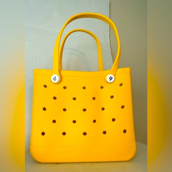 Unbranded Bright Yellow Waterproof Tote with Phone Size Zip Bag - Picture 4 of 6